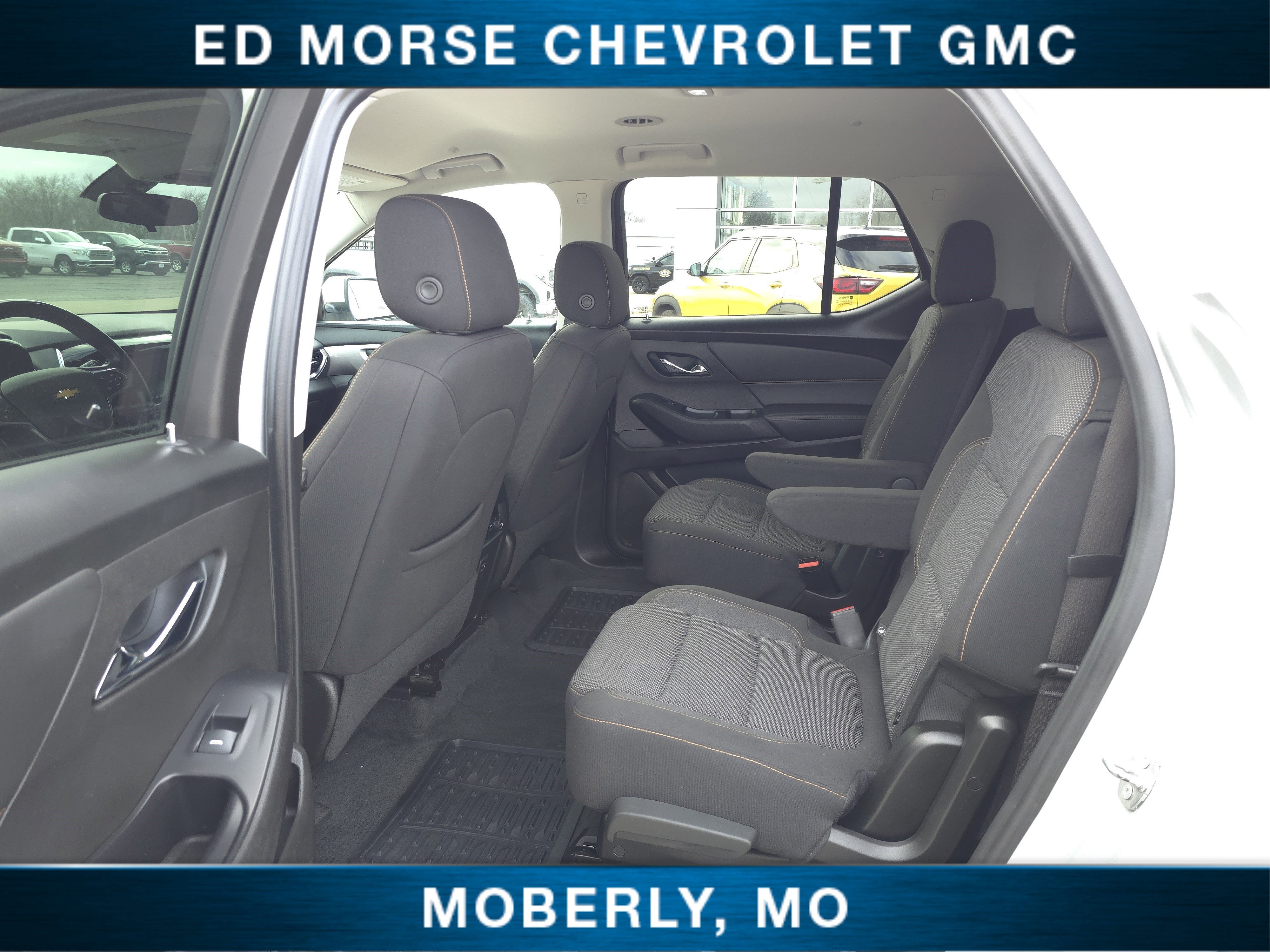 2021 Chevrolet Traverse LT Cloth