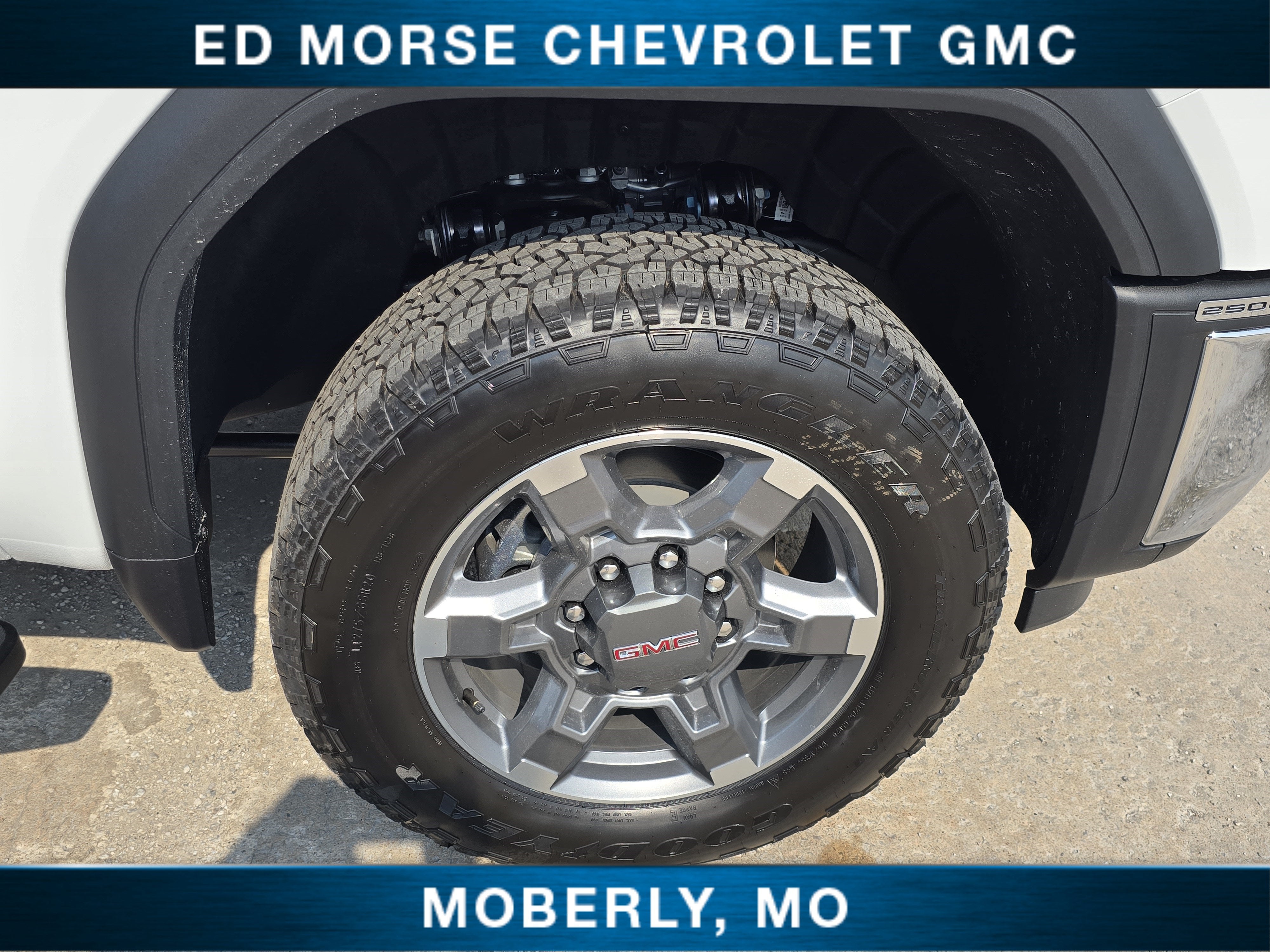 2026 GMC Sierra 2500 HD SLT