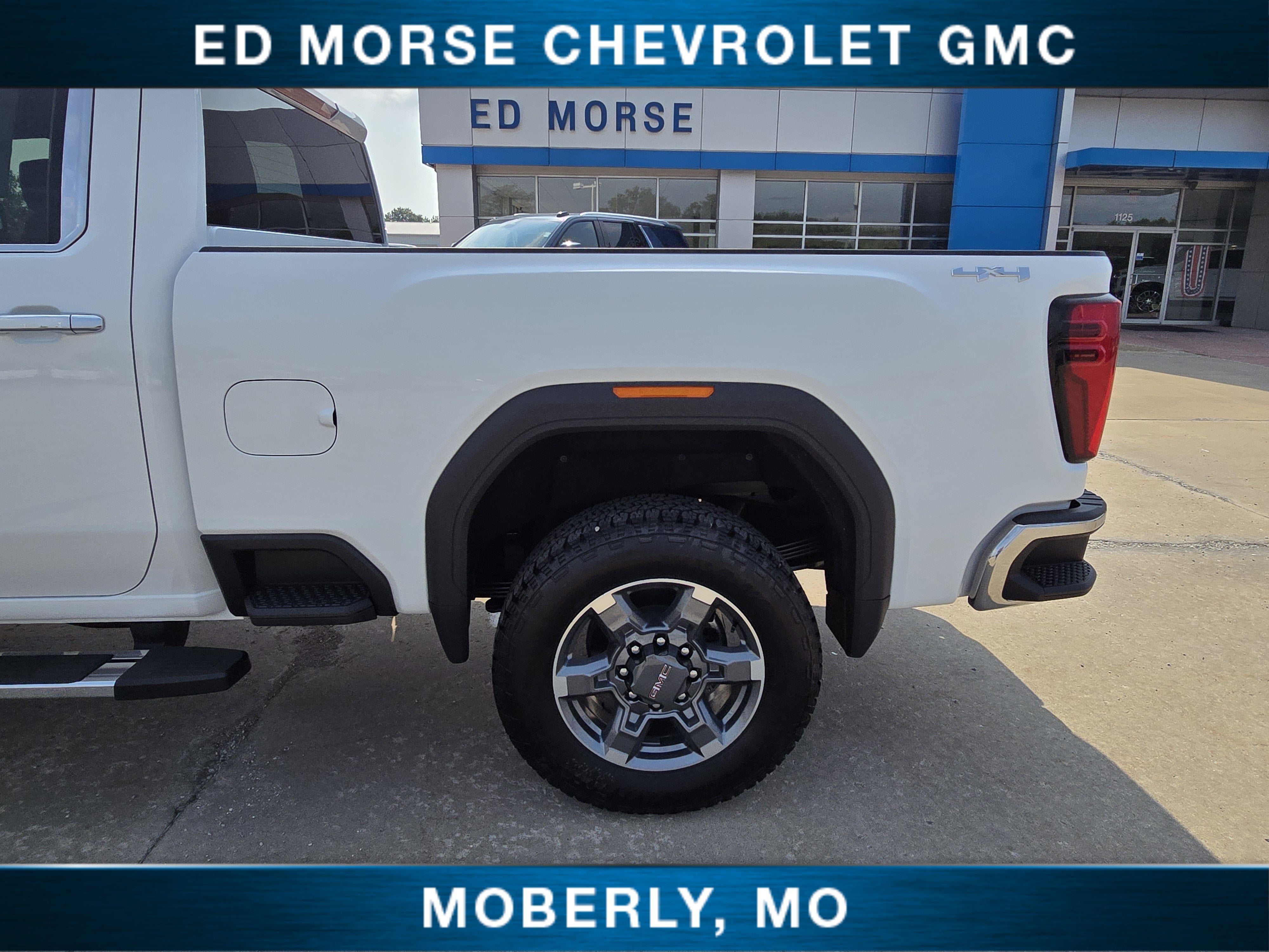 2026 GMC Sierra 2500 HD SLT