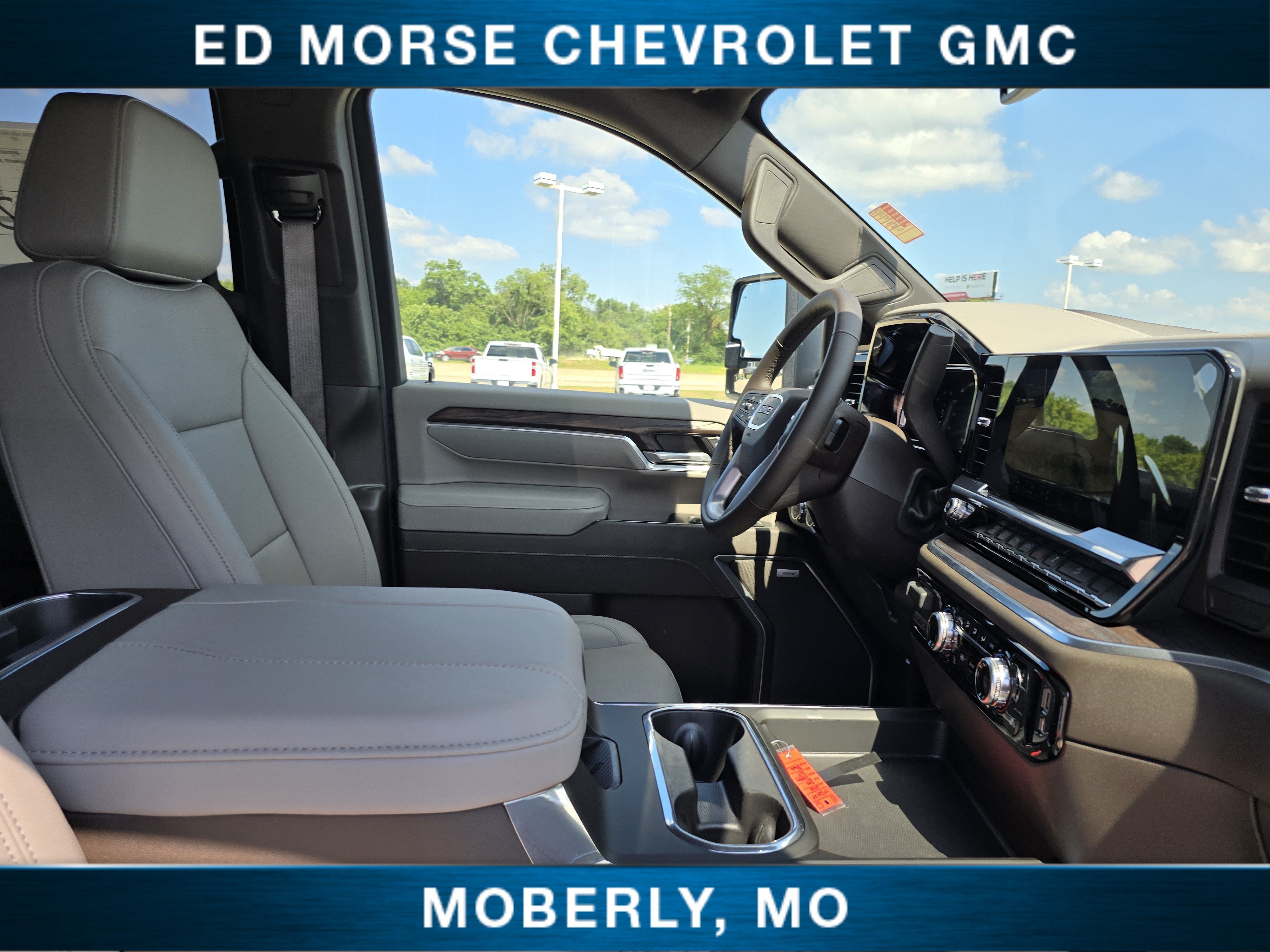 2026 GMC Sierra 2500 HD SLT