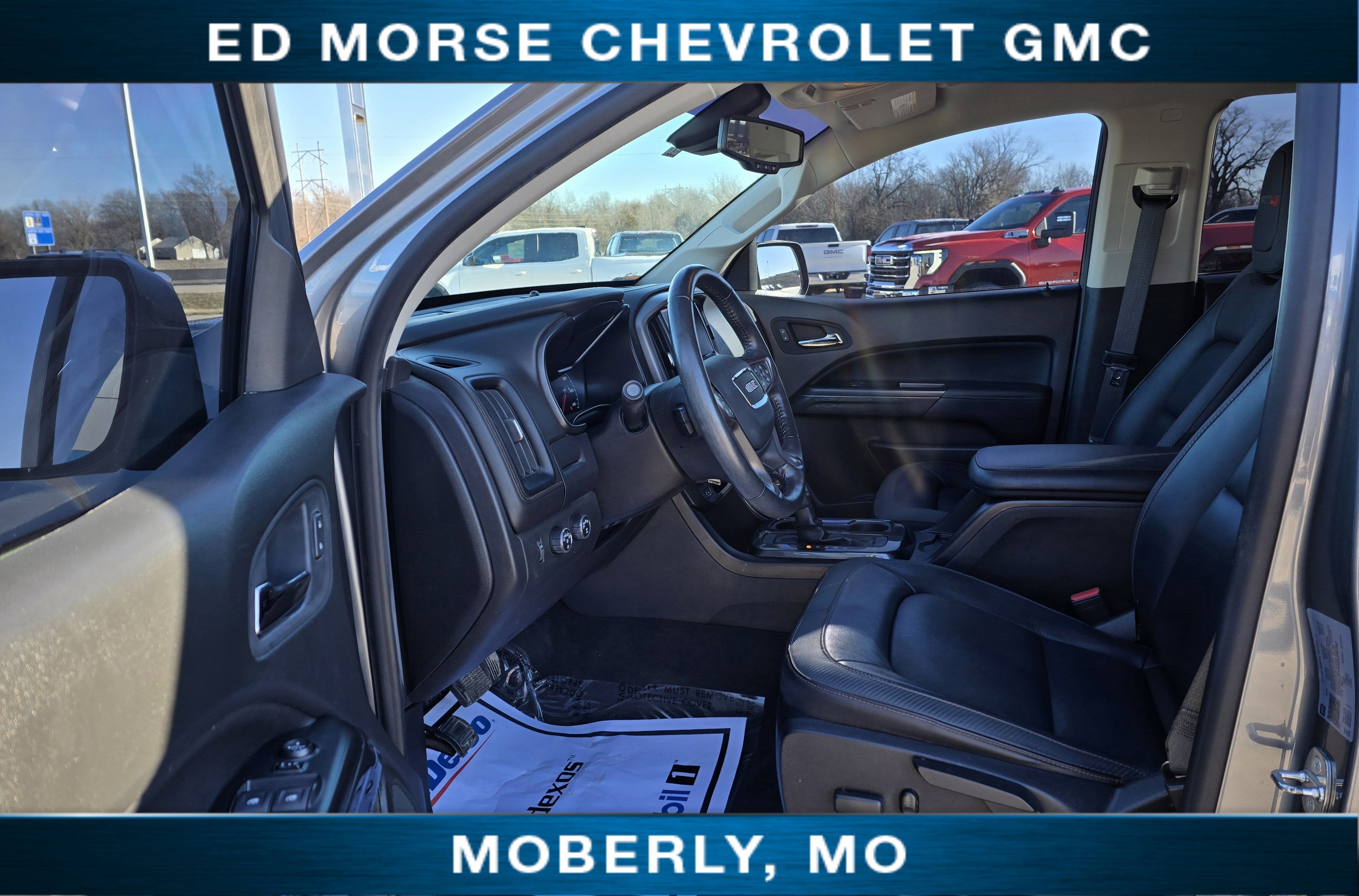 2021 GMC Canyon AT4 - Leather