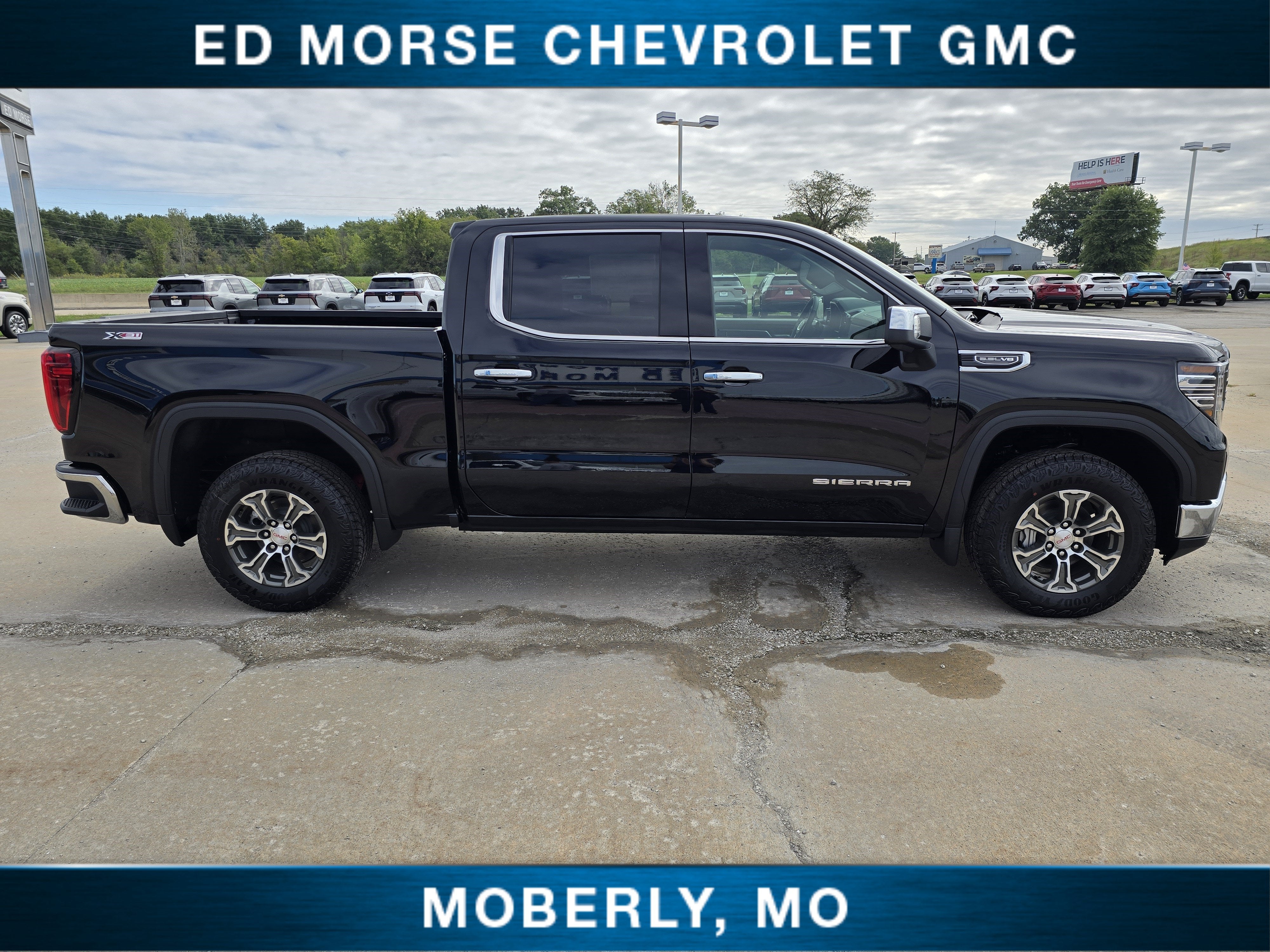 2026 GMC Sierra 1500 SLT
