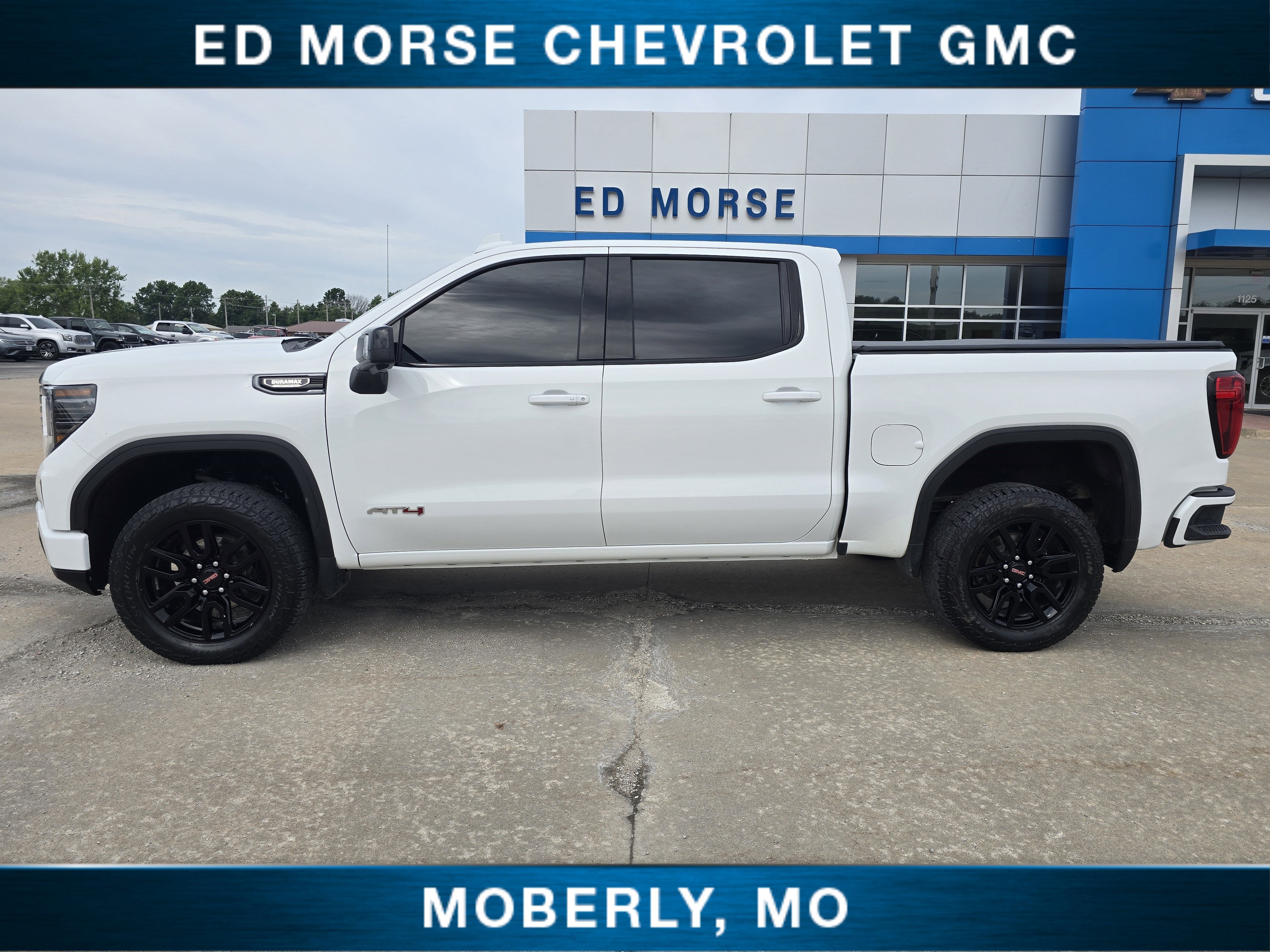 2022 GMC Sierra 1500 AT4