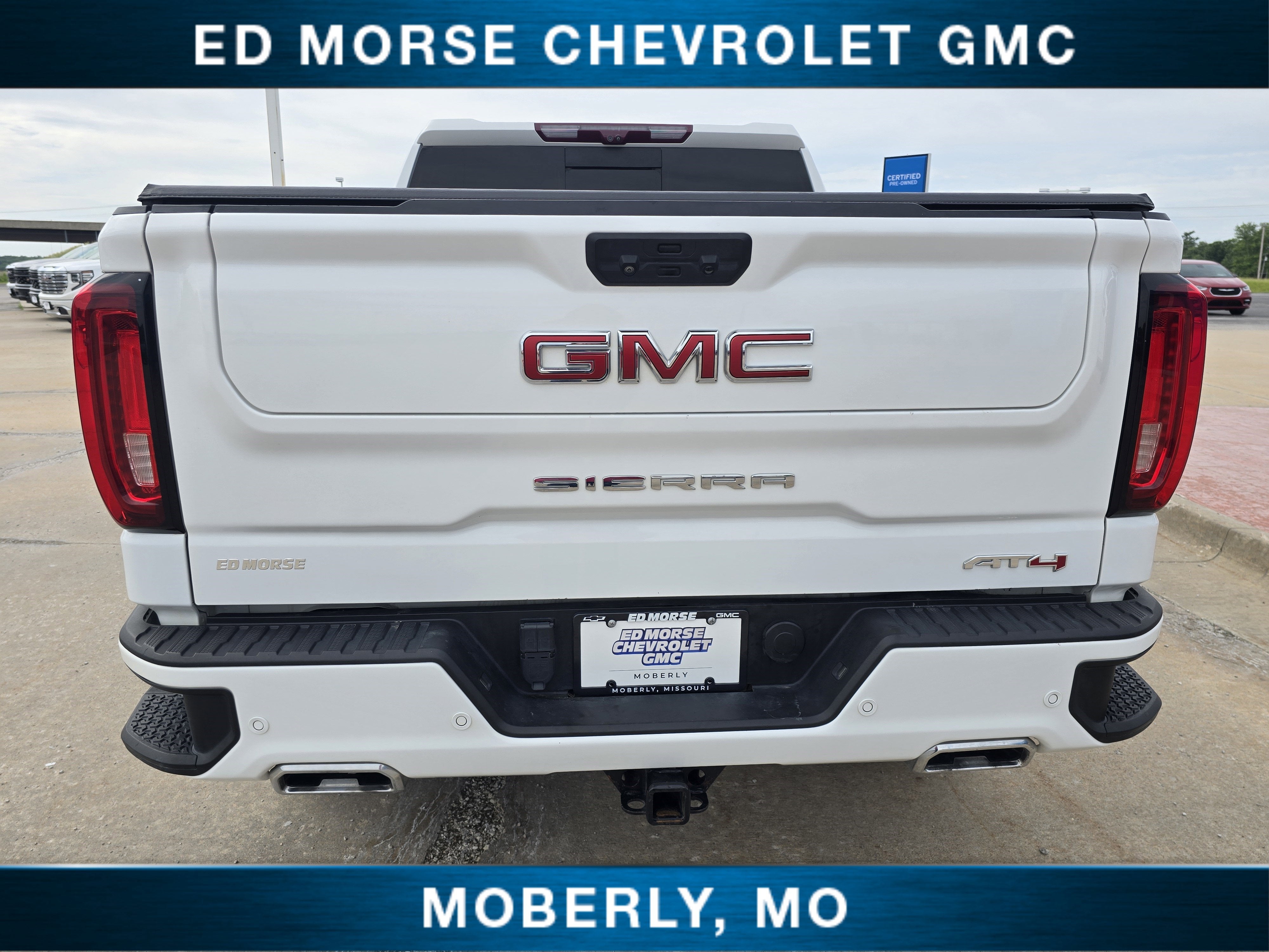 2022 GMC Sierra 1500 AT4