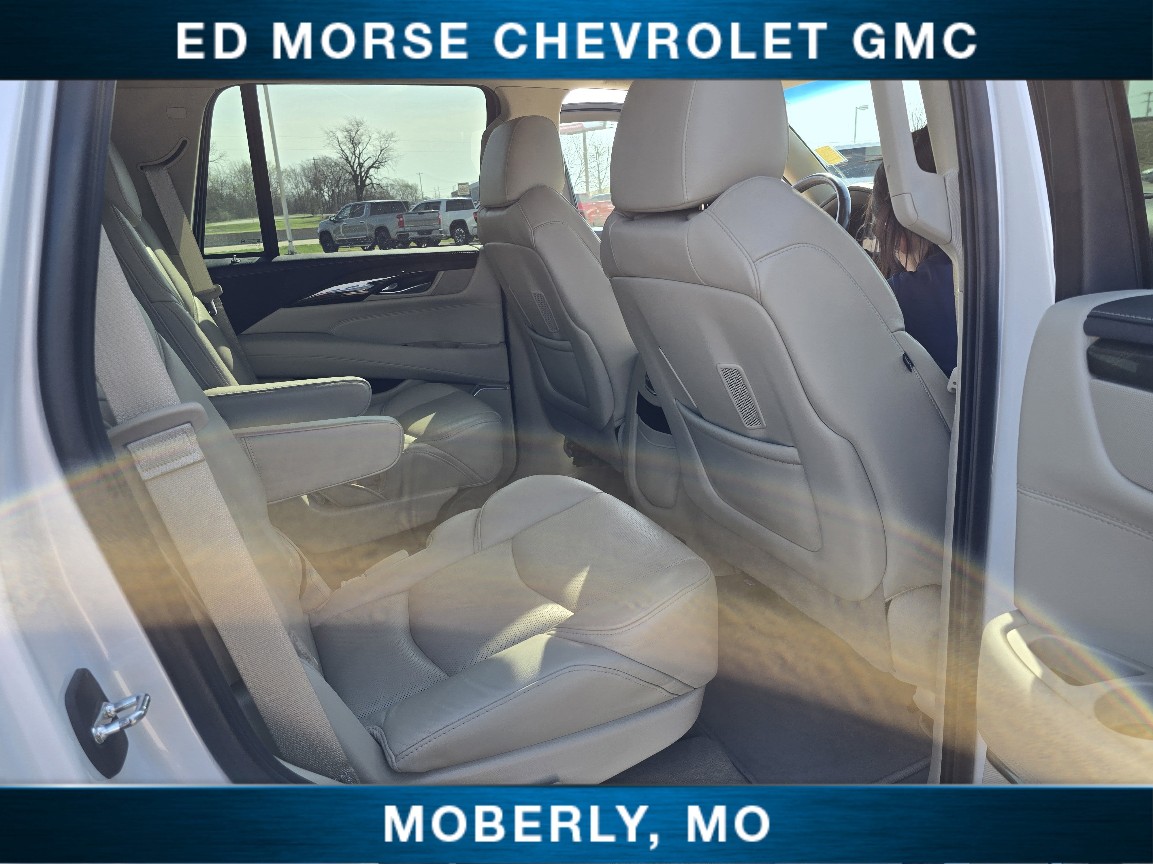 2019 Cadillac Escalade Luxury