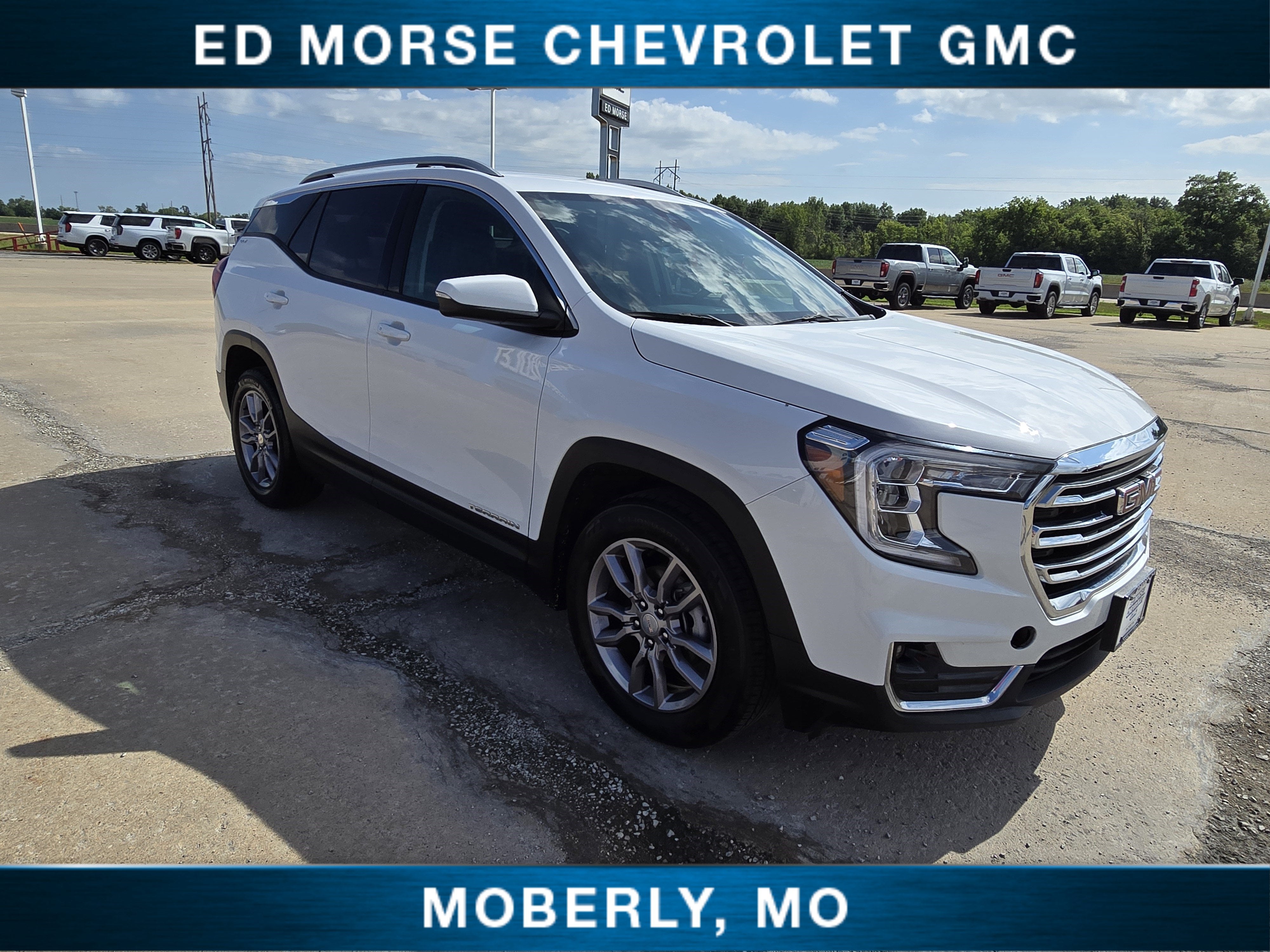 2024 GMC Terrain SLT