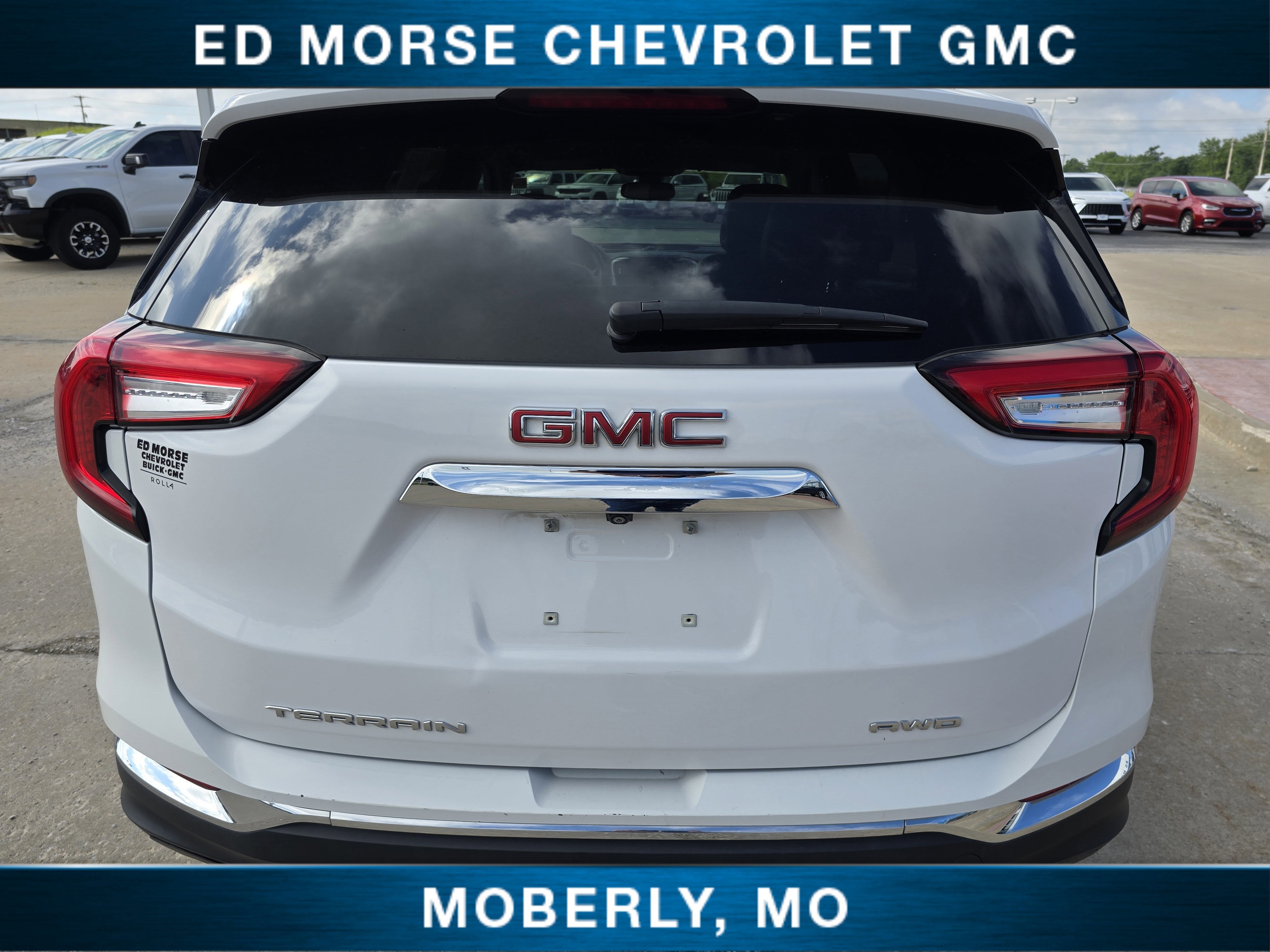 2024 GMC Terrain SLT