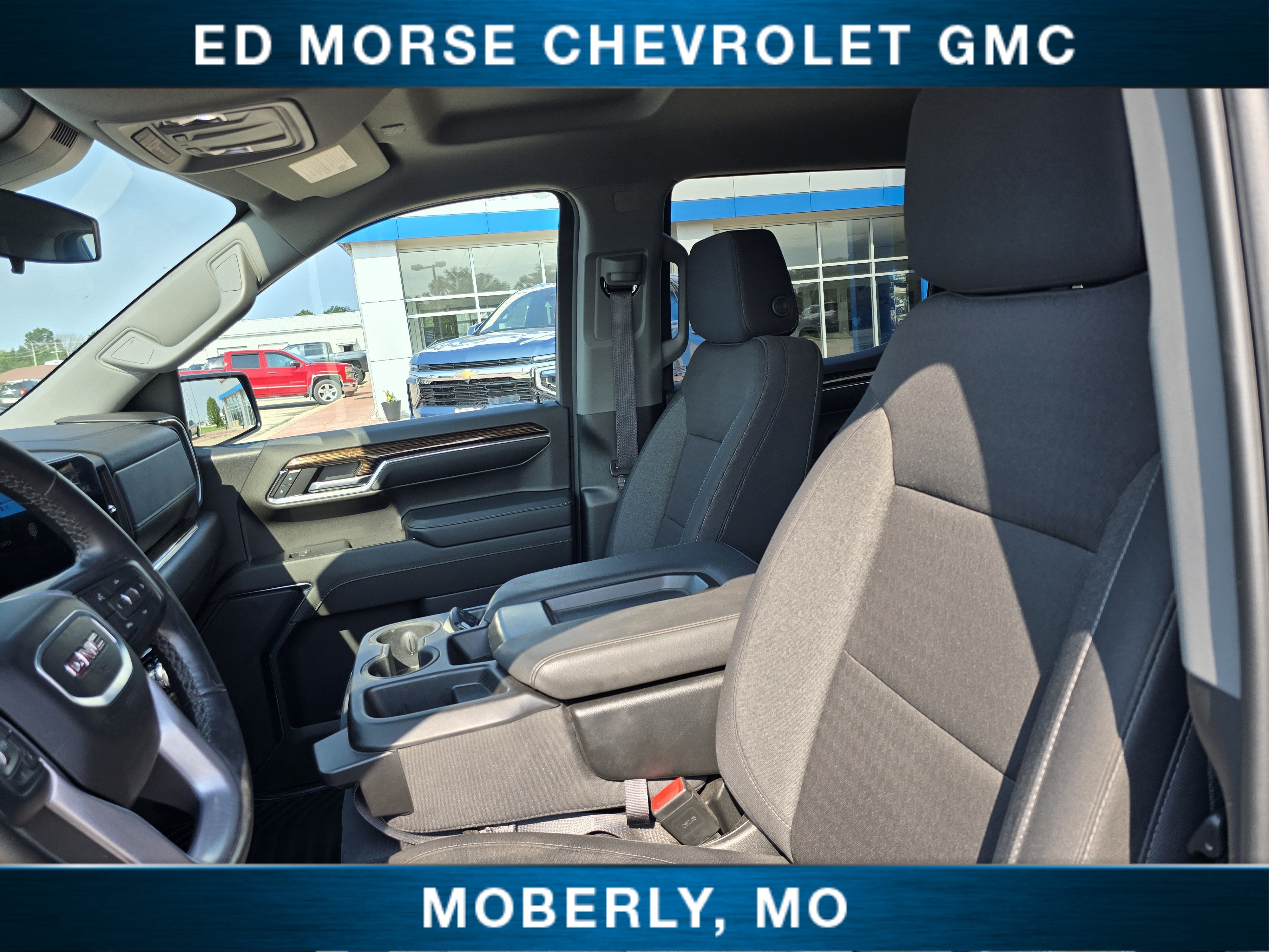 2024 GMC Sierra 1500 Elevation