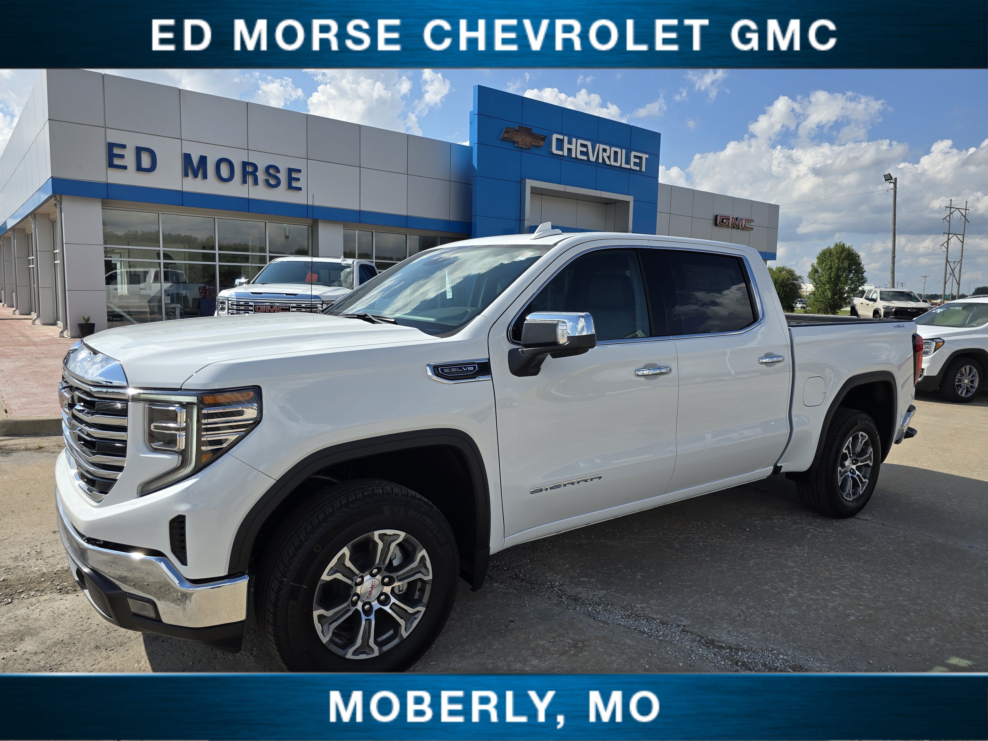 2026 GMC Sierra 1500 SLT