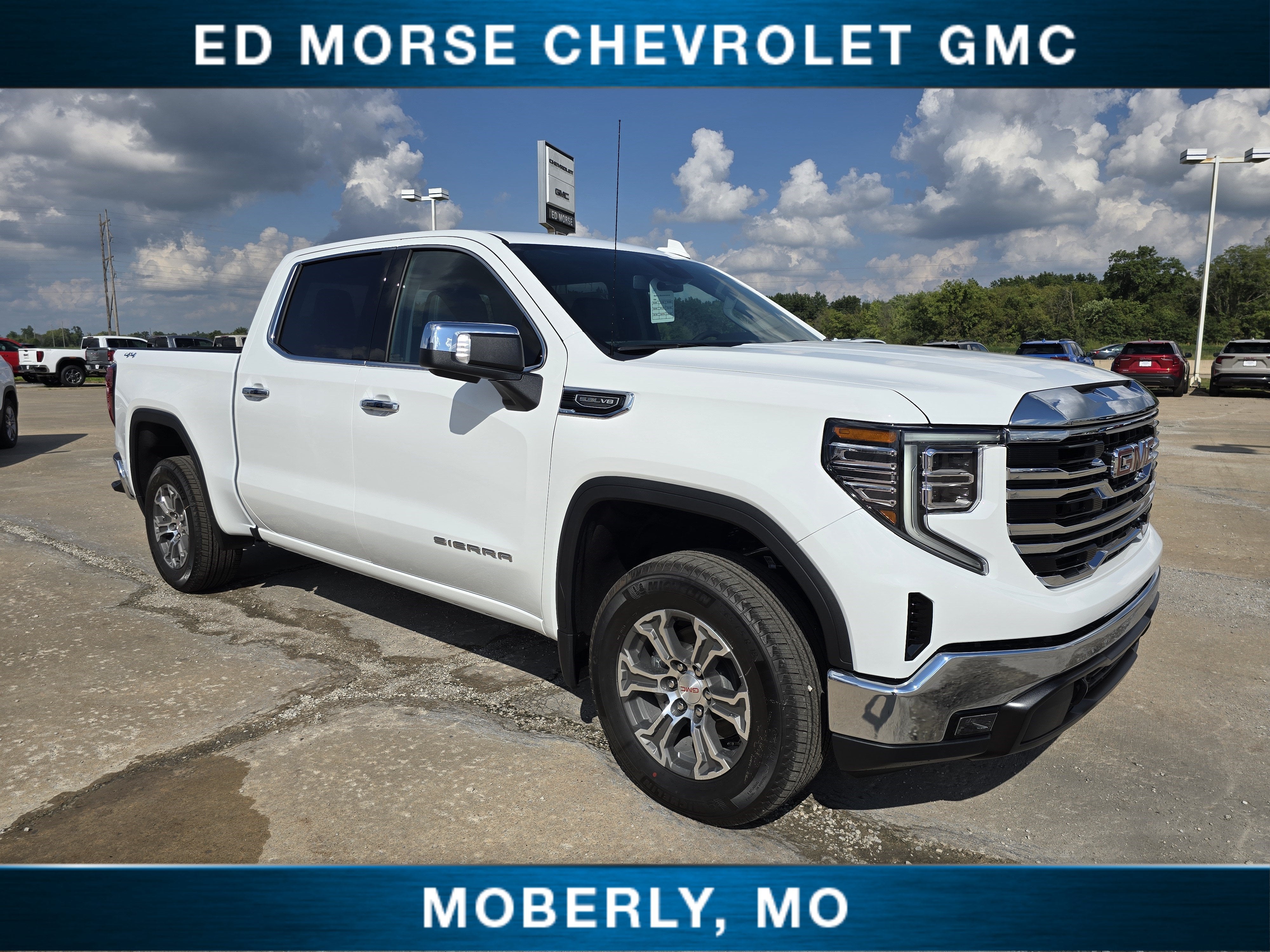 2026 GMC Sierra 1500 SLT