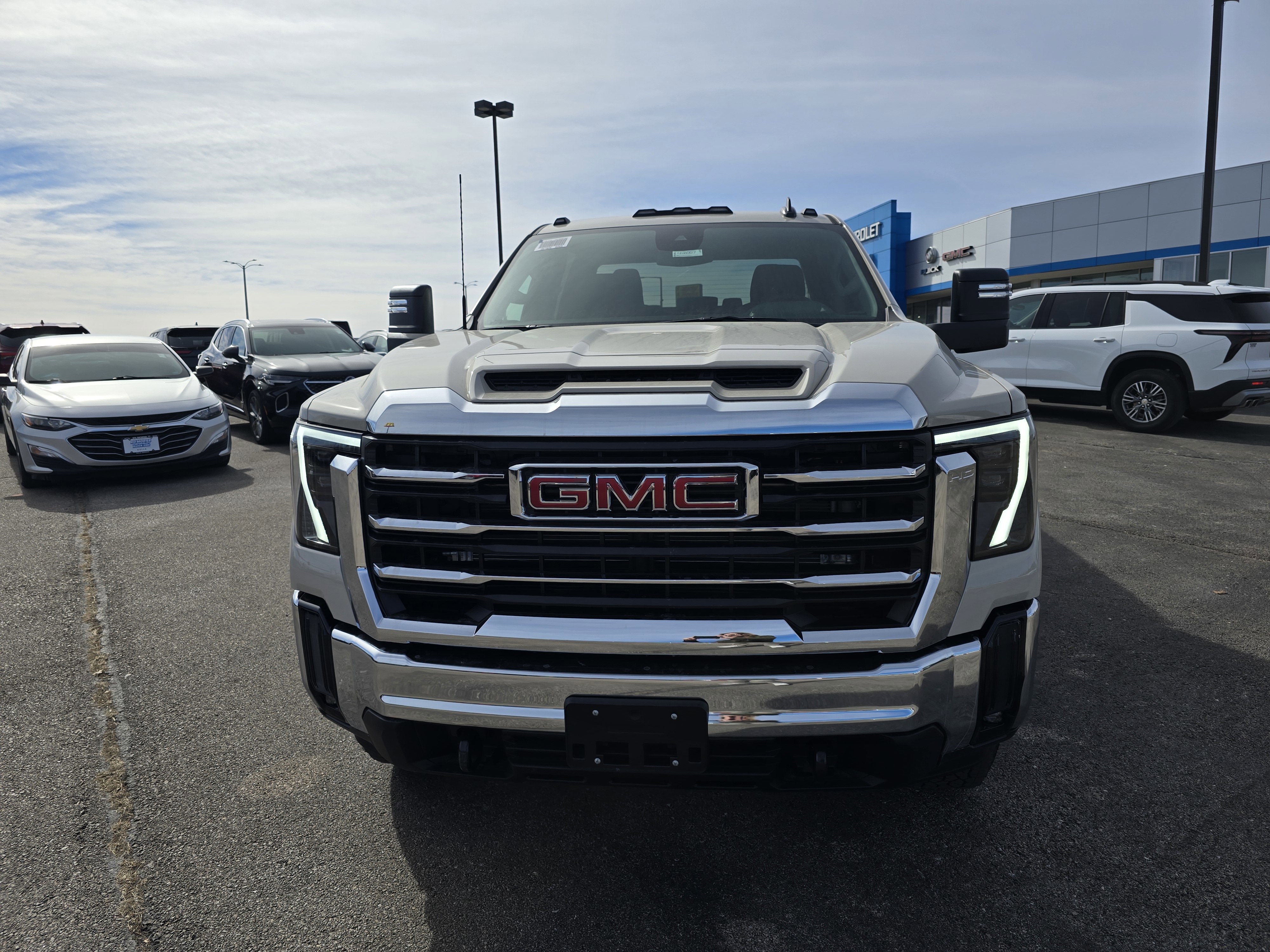 2026 GMC Sierra 2500 HD SLE
