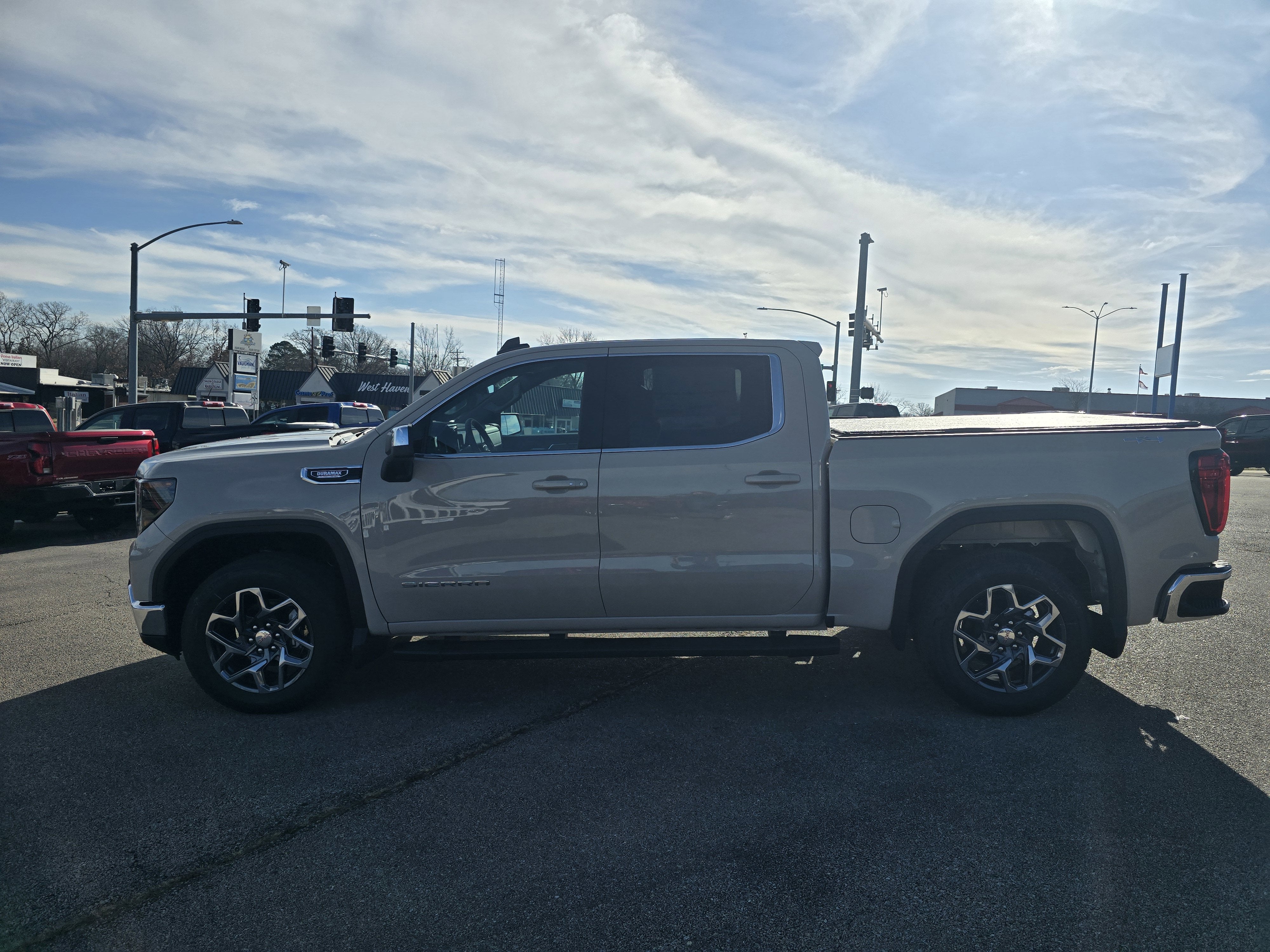 2026 GMC Sierra 1500 SLE