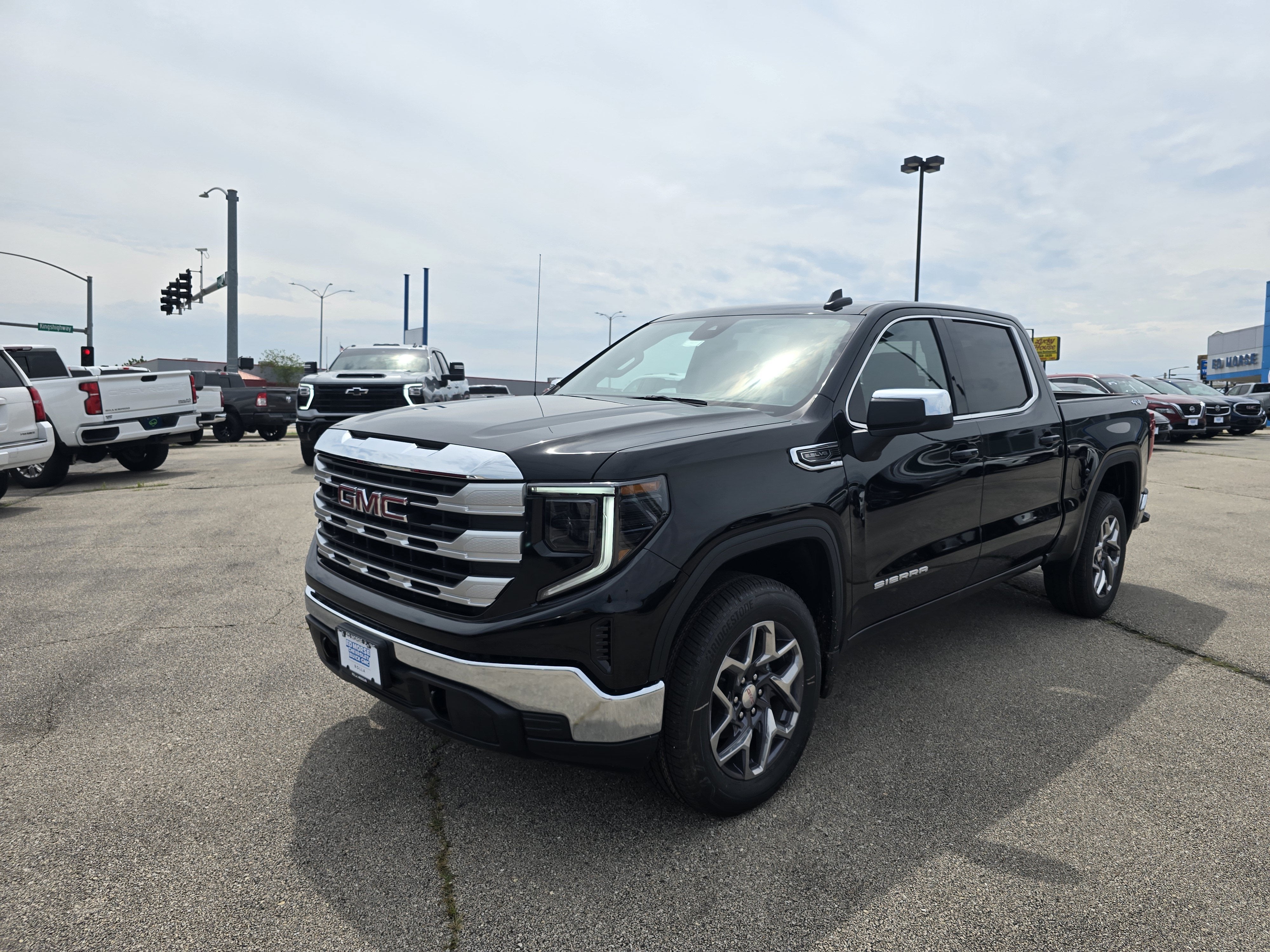2026 GMC Sierra 1500 SLE
